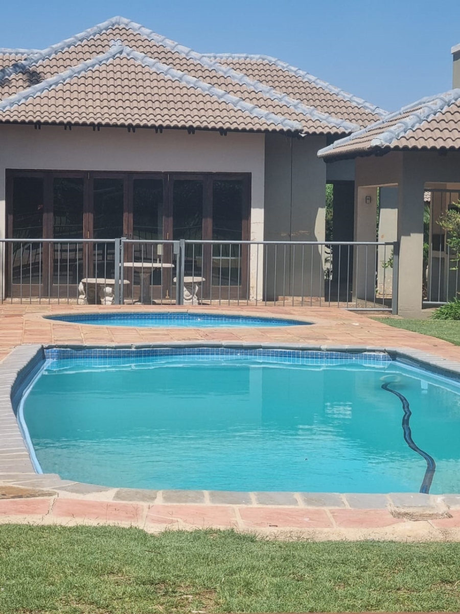 2 Bedroom Property for Sale in Melodie North West